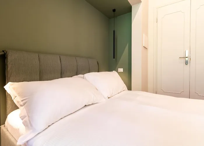 Cunabu Emilio 3* 로마