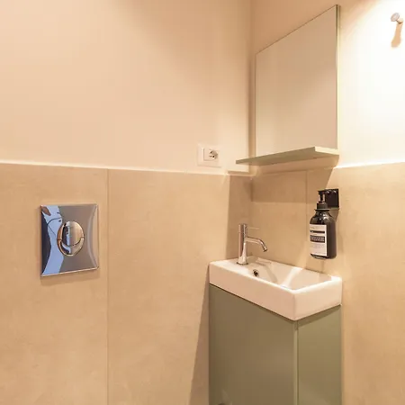 Casa de hóspedes Cunabu Emilio Roma