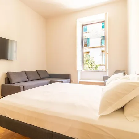 Cunabu Emilio Hotel Rzym