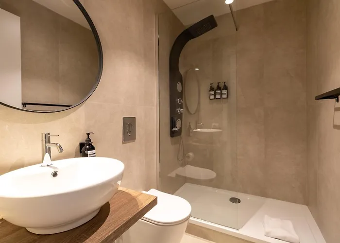 Cunabu Emilio Affittacamere 3*