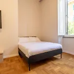 Cunabu Emilio בית הארחה 3*